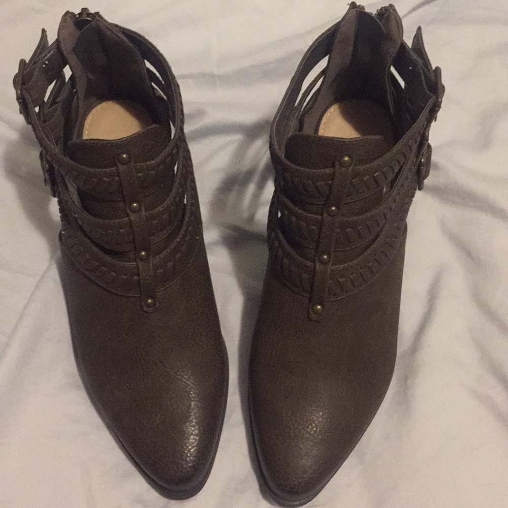 Just Fab booties